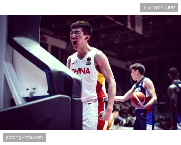 韩国国家队勇夺亚洲杯亚军，顽强斗志与团队精神闪耀赛场