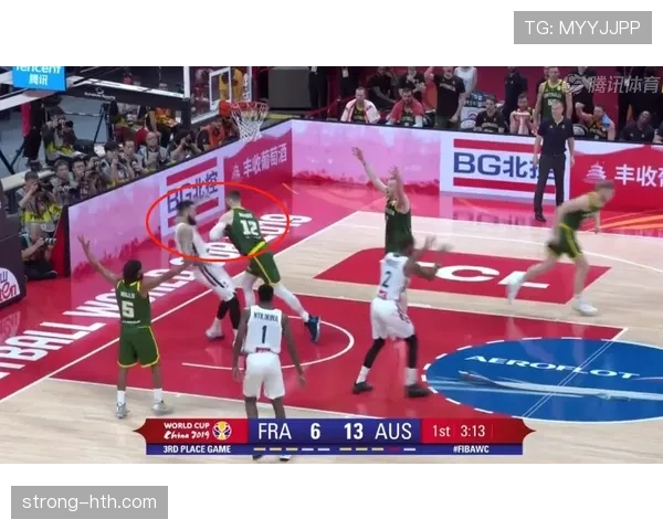 身体对抗规则：哪些冲撞算犯规，哪些是合理对抗？