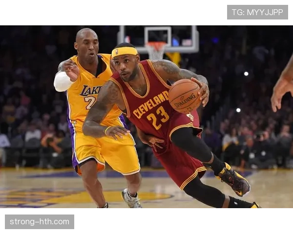 詹姆斯挡拆单打效率提升，对比生涯早期差异明显